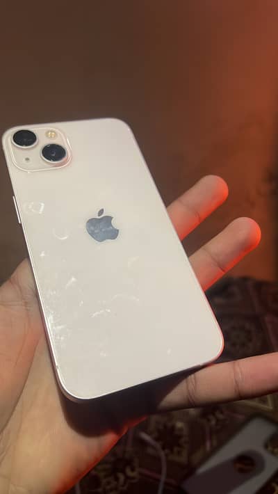 iPhone 13 pink