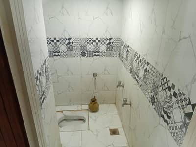 10 Marla Uper Portion Available For Rent