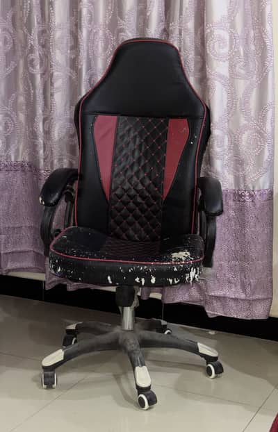 Gaming chair
