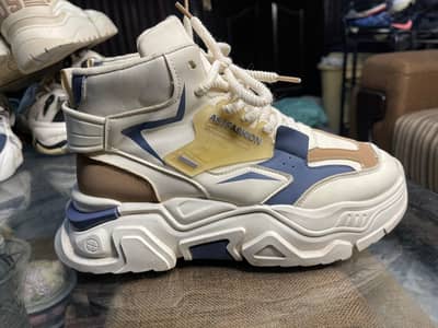 Imported Shoes 39 Europe number 7 uK