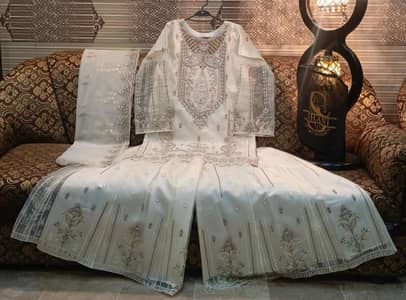 ladies 3pcs embroidery stitch suits for sale branded articles