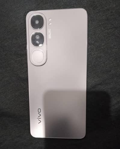 vivo y200