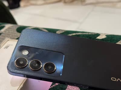 Vivo Y 100 10/10 with box Gift for Vivo Lovers