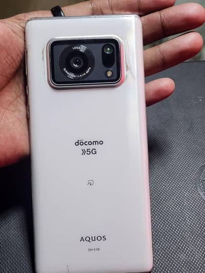 aquous r6 12ram 128 gb