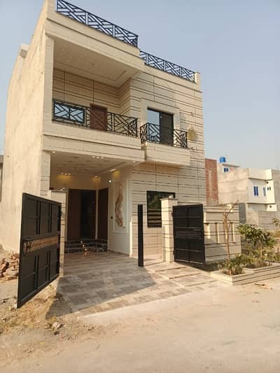 5 Marla Brand New Designer House