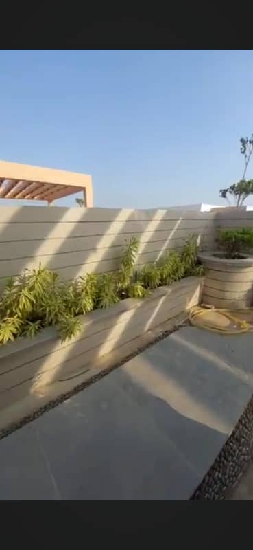 4 bed rooms penthouse for exchange in malir karachi