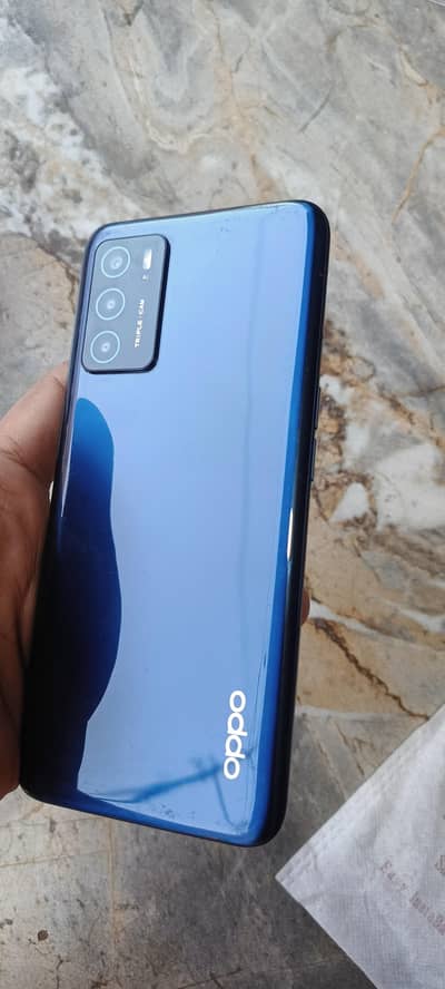 Lush condition , rate kam kr ly gy ao to sahi