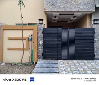 5 Marla House for Sale in Formanites Housing Scheme Lahore Cantt