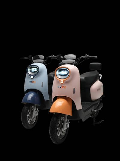 Evee Electric scooty 600 watt , scooters