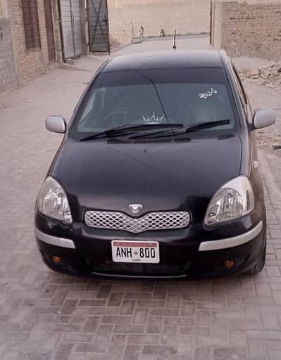 Toyota vitz 2004 model 1.3 convert