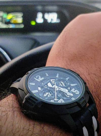 GUESS Mens 48 mm Striker Black Dial Nylon Analog Watch - GW0428G1