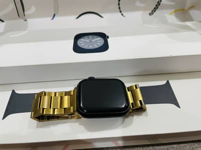 Apple watch series 8