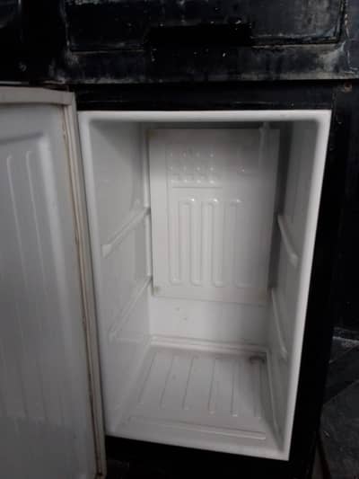Fridge