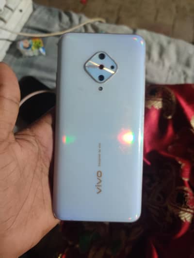 vivo Y51 4 GB. 128GB.