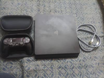 PS4 Slim Latest CD Jailbreak with 2Tb harddisk installed