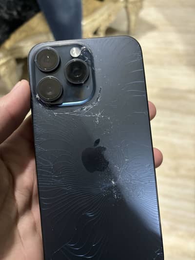 15 pro max water pack