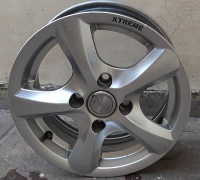 14” Alloy Wheels