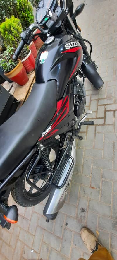 suzuki GR one. hand use 0310 2044458