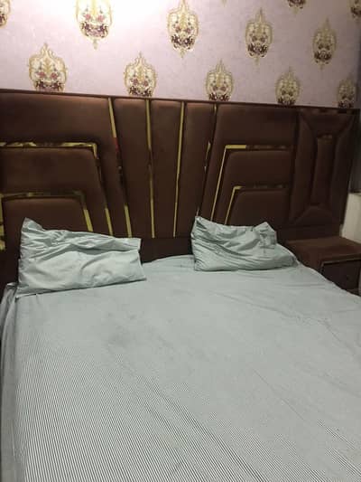 velvet bed king size