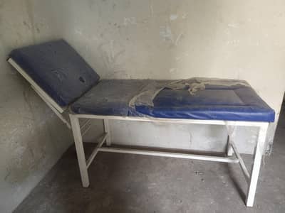 patients bed 
