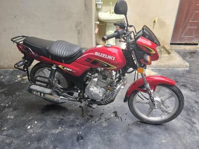 Suzuki 110 2024 bilkul new 10/10 engine seal pack