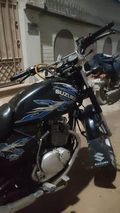 Suzuki 150 SE (special edition) urgent sale