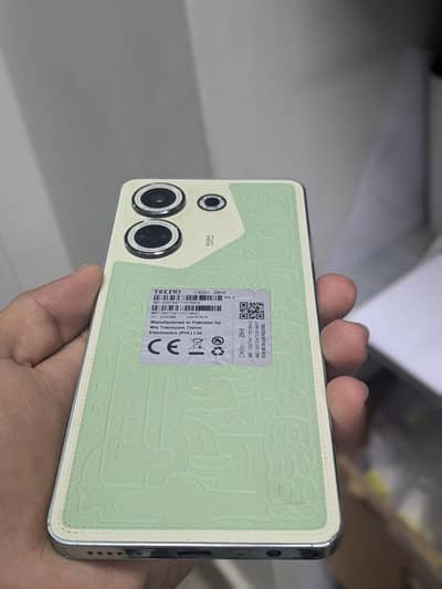 Techno Camon 20