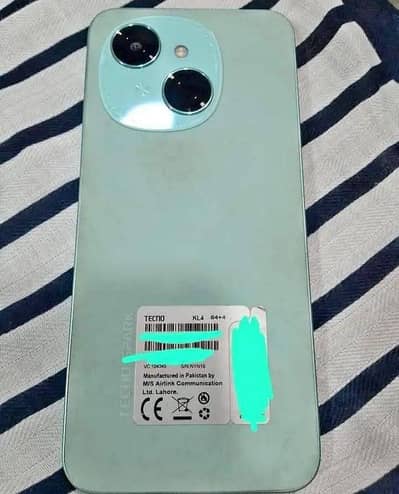 Tacno spark go 1  4gb. 64gb