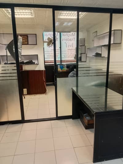 Blue Area Office 300 Square Feet Jinnah Avenue For Sale