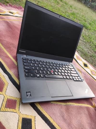 Lenovo ThinkPad T440s - i5 4th Generation special edition