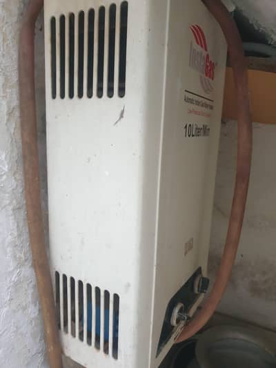 INSTA GASS GYSER 10 LTR