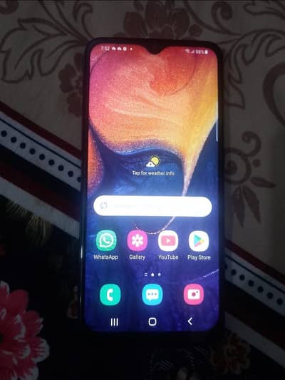 Samsung a50 4gb 128gb only mobile ha