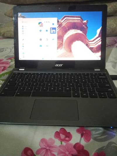 Acer C740 Intel Celeron
