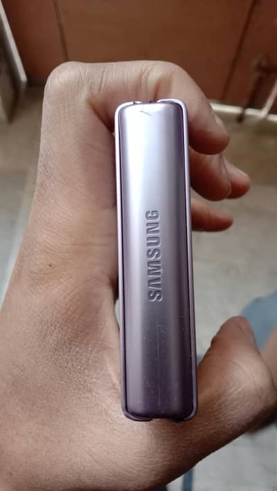 Samsung Z Flip 3 8/128 Non PTA