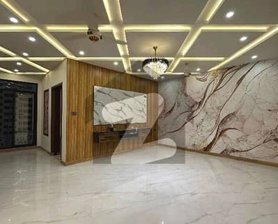 Prime Location House Available In TECH Town (TNT Colony) For Sale