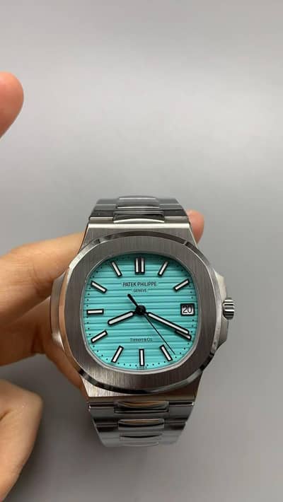 Patek Philippe Nautilus Tiffany Color Men's Watch