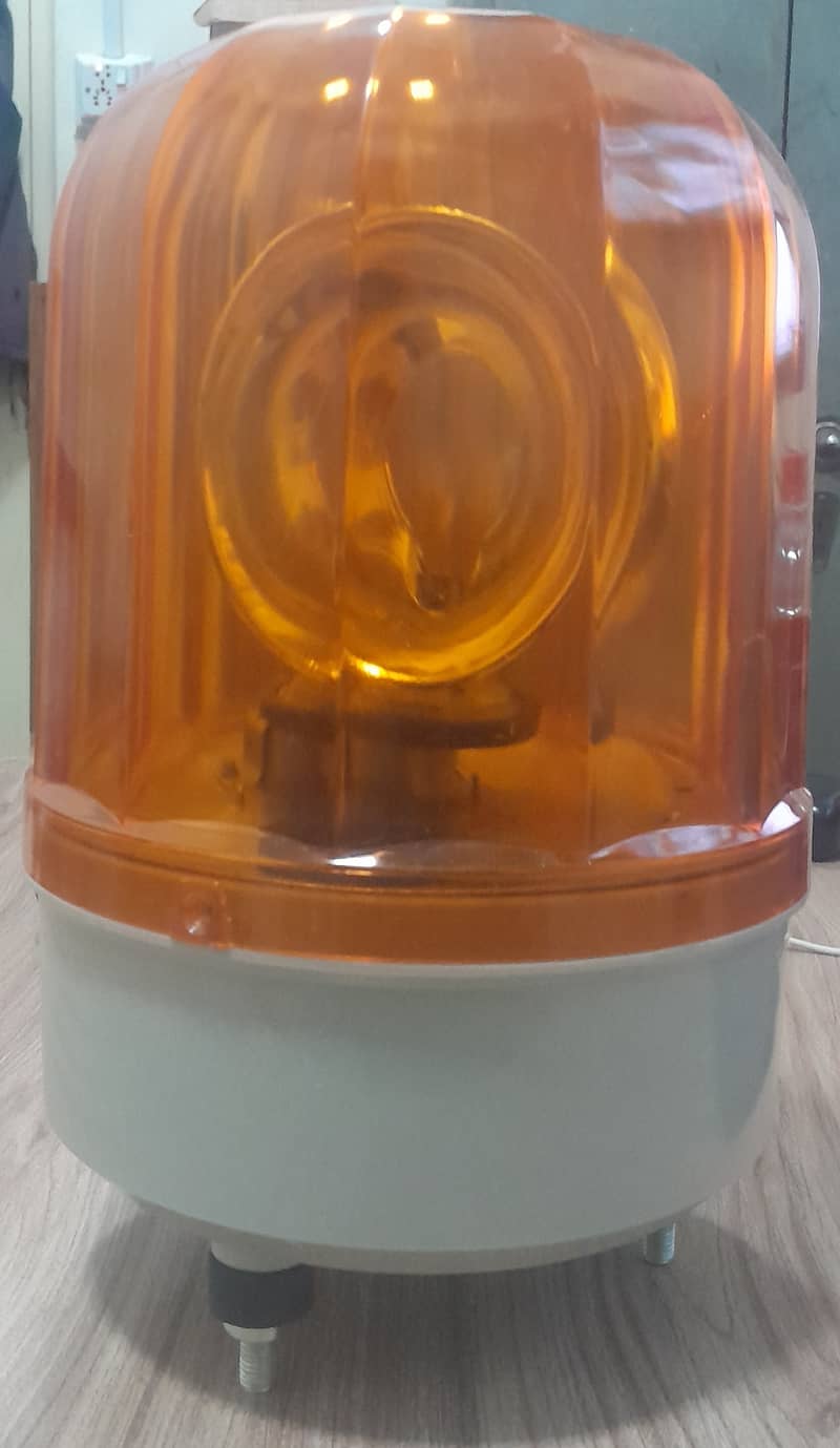 Electrical rotating light 12vdc 1