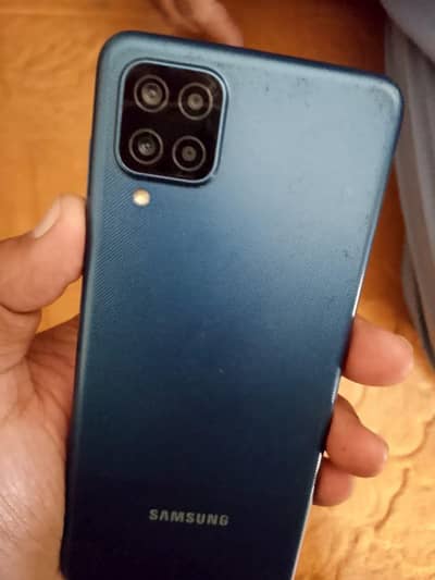 Samsung A12 