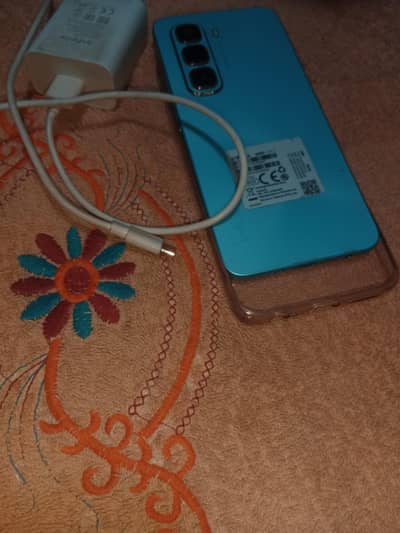 hot 50 pro 8+5:_____128