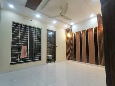 Centrally Located Prime Location House Available In Jubilee Town For Rent