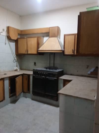 2 Bedroom Apartment for Sale in Society Flats B Category in G-15/4 Islamabad.