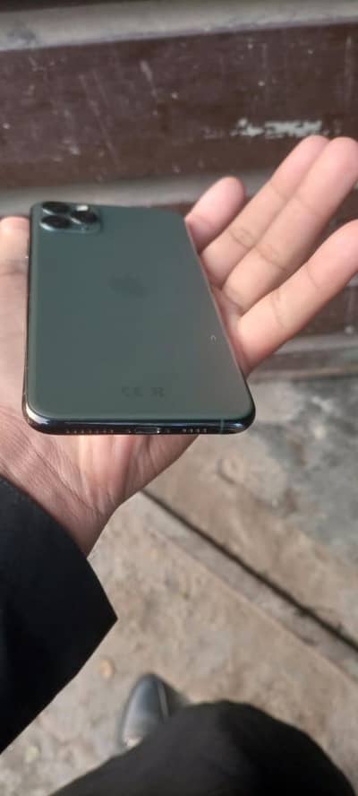 factory unlock battery  68 total geniune 256gb 11promax