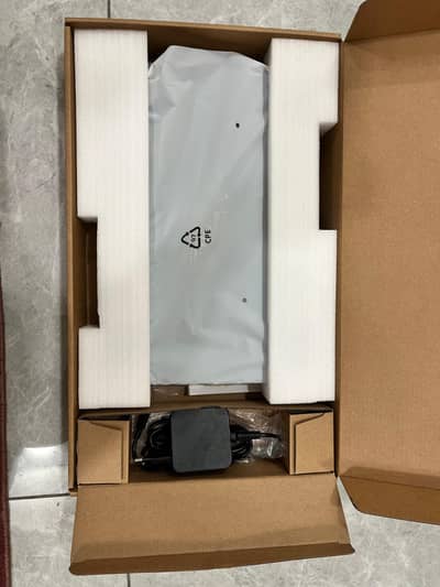 Mechrevo AMD 5 Ryzen, 8gb 256 Gb