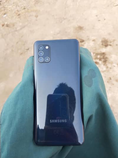 Samsung glaxy a31 4/128 only for exchange