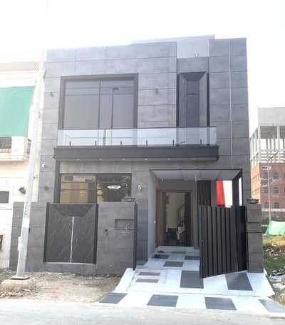 5 MARLA ULTRA MODERN LUXURY HOUSE FOR SALE IN DHA PHASE 11 RAHBAR SECTOR 2