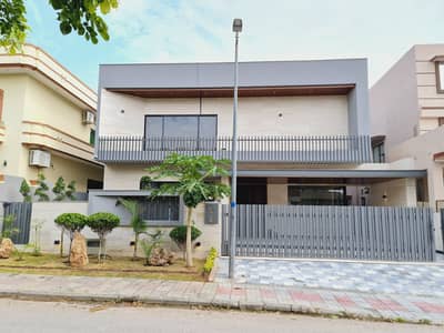 PREMIUM QUALITY 500 SQ YDS HOUSE IN DHA PHASE 2 ISLAMABAD