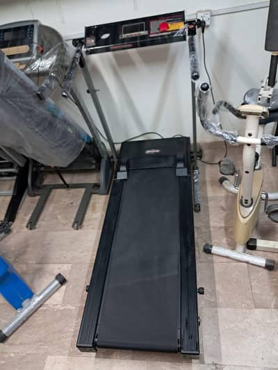 Exercise ( Commercial treadmill) lq