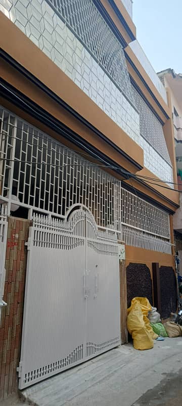 Sady 5mrla luxury dbl story mkn 2gais 2bjli mtr prime loction