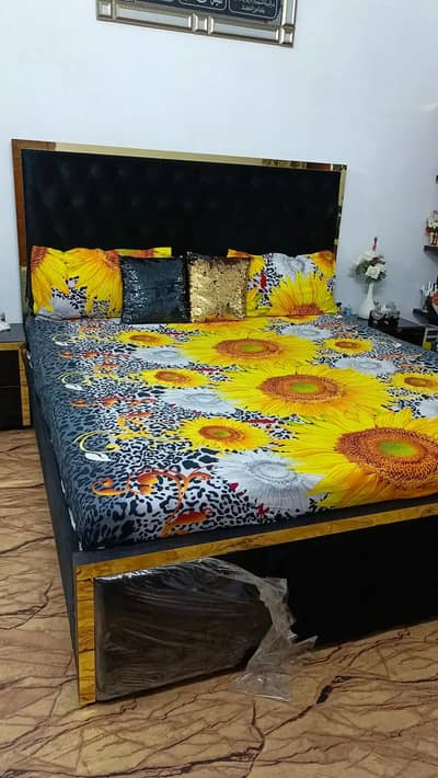 Bed set / Double Bed / king size bed / Poshish bed / luxury bed