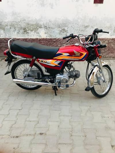 Honda CD70 number lga hwa he All Punjab ka model 24/25